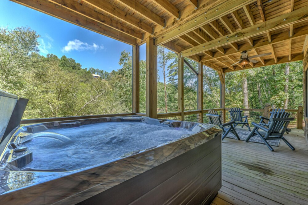 Trout House by Escape to Blue Ridge