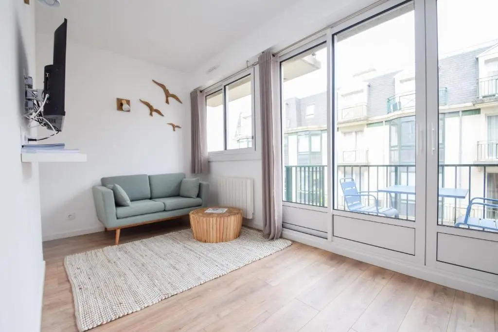 Appartement cosy 2 pers vue mer balcon hyper centre Dinard