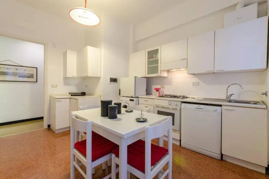 ALTIDO Family Apt for 6 located minutes from the Sea