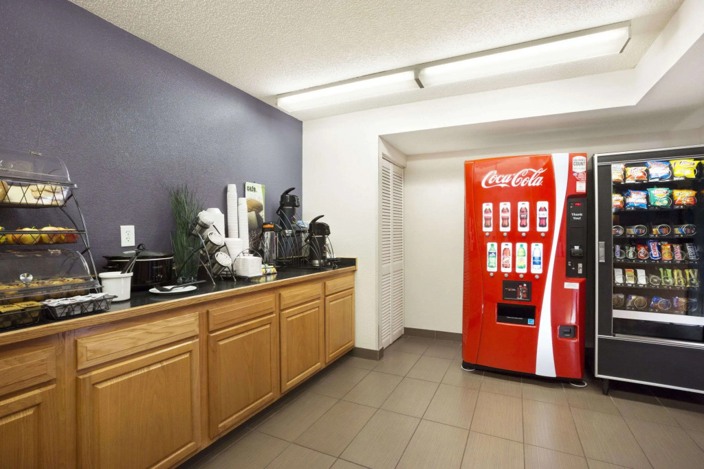 Microtel Inn By Wyndham Louisville East
