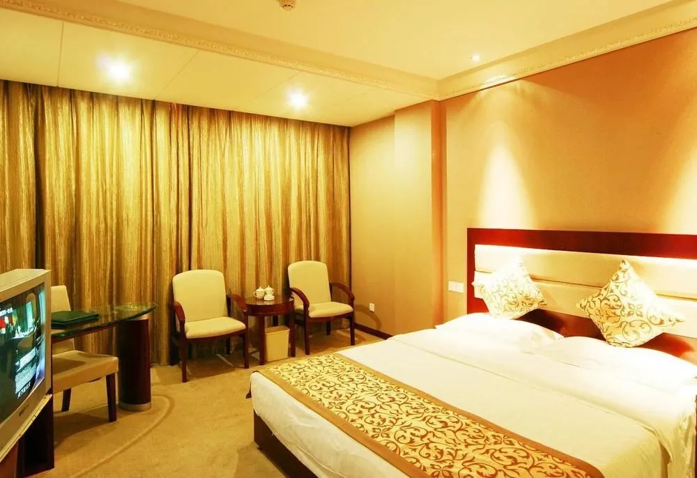 Yixing Hotel