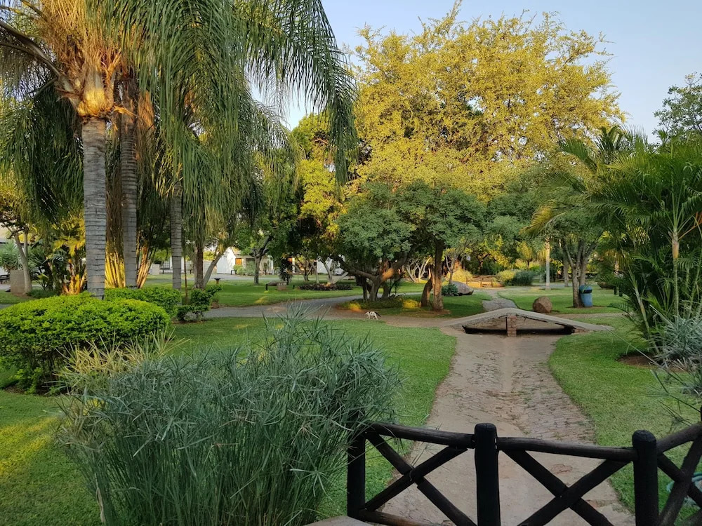 Baobab Chalets