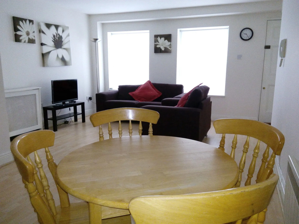 Dorset Street Upper Apartment