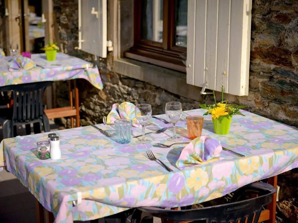 Logis Hostellerie Des Lauriers
