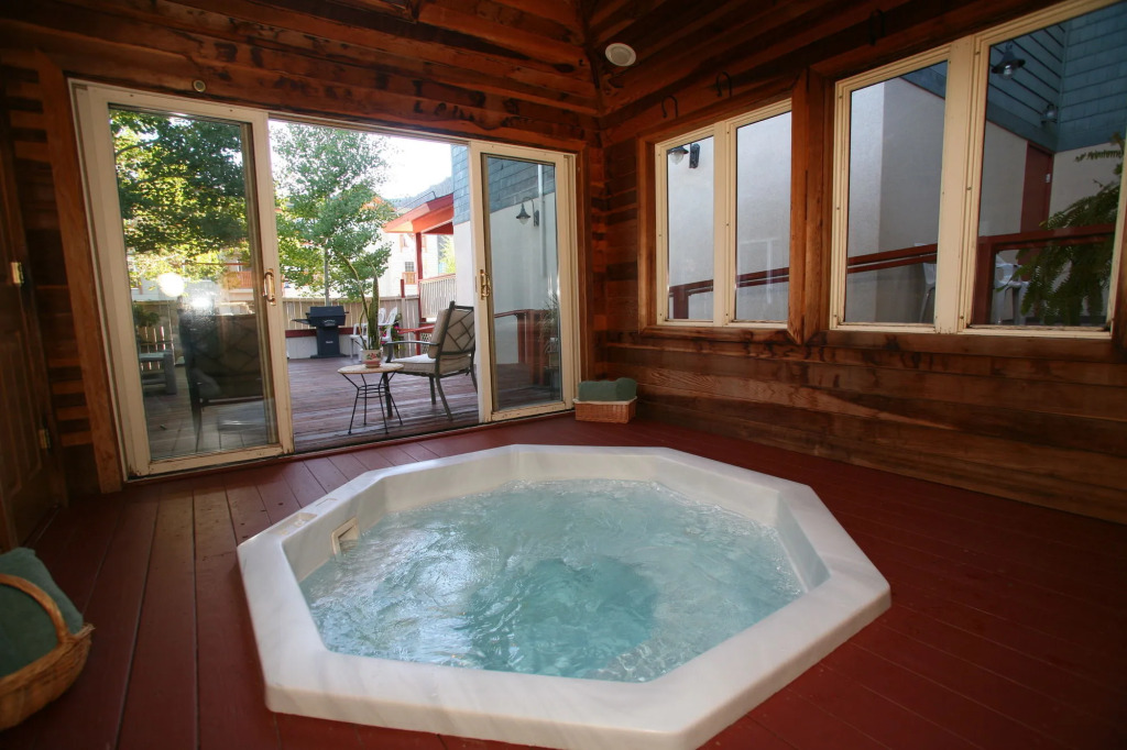 Frisco Inn on Galena