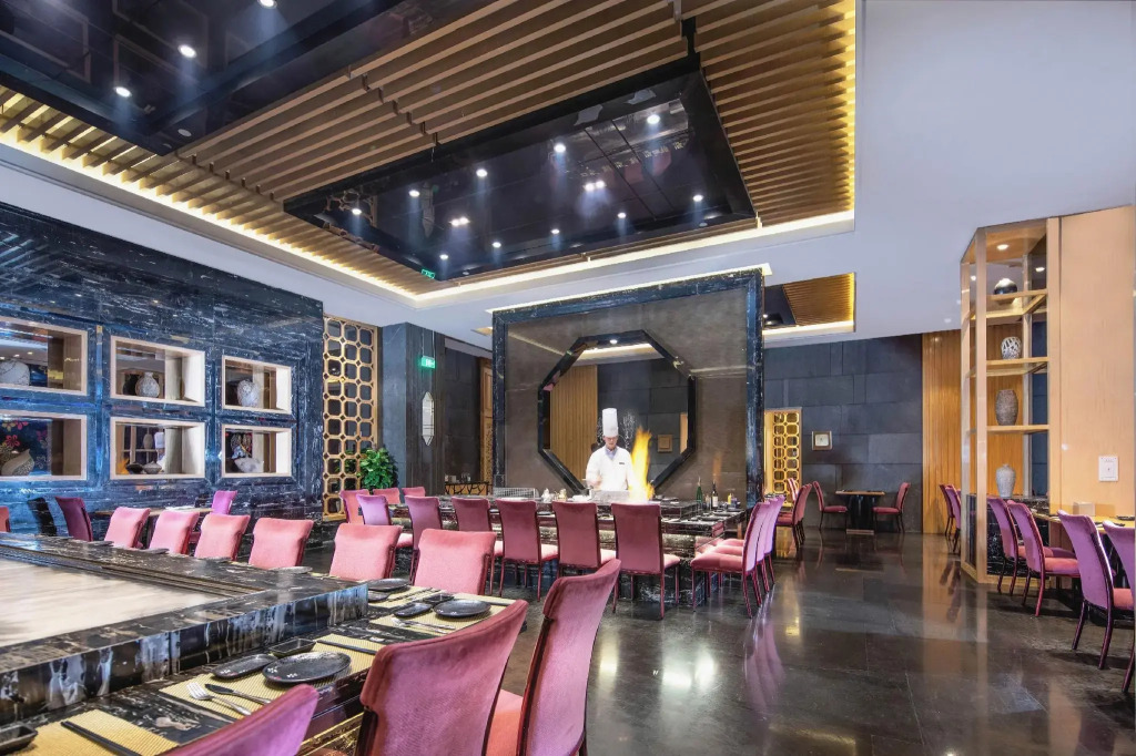 Kingworld Hotel Gui'an