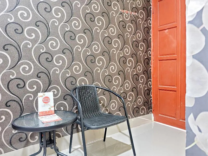 Hotel Jinan Makassar by OYO Rooms