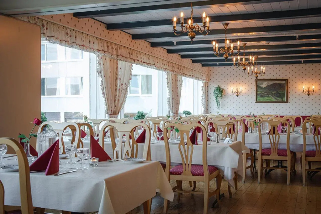 Leikanger Fjordhotel - Unike Hoteller