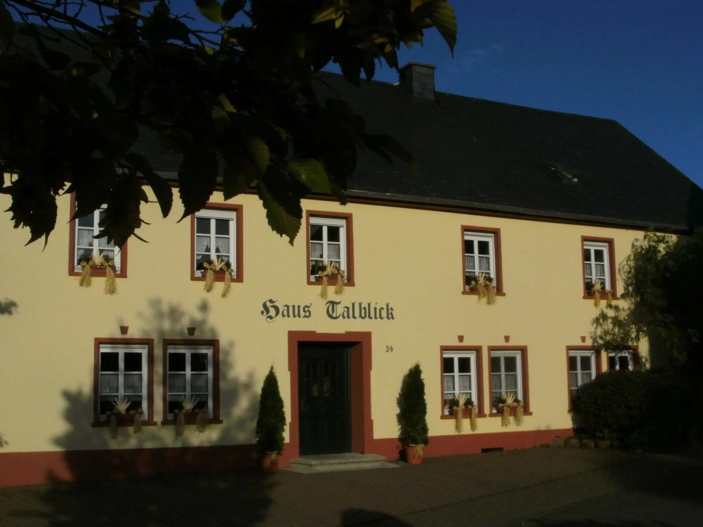 Cozy Morbach Getaway