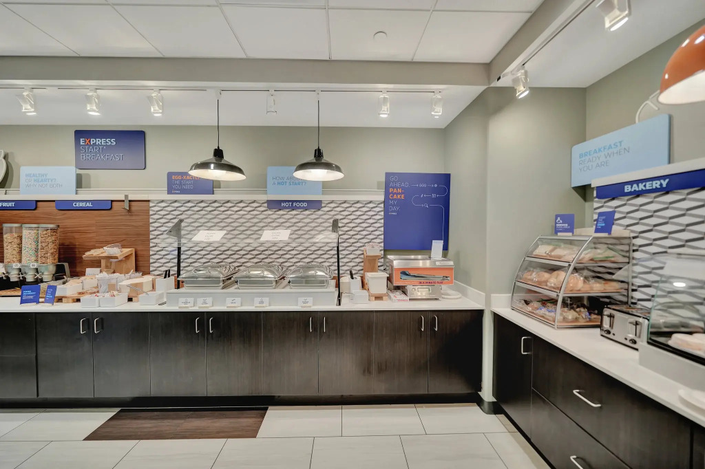 Holiday Inn Express Hotel & Suites Beatrice by IHG