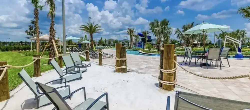 4184pd · 20% OFF Weekly Stay/ 5br/free Water Park