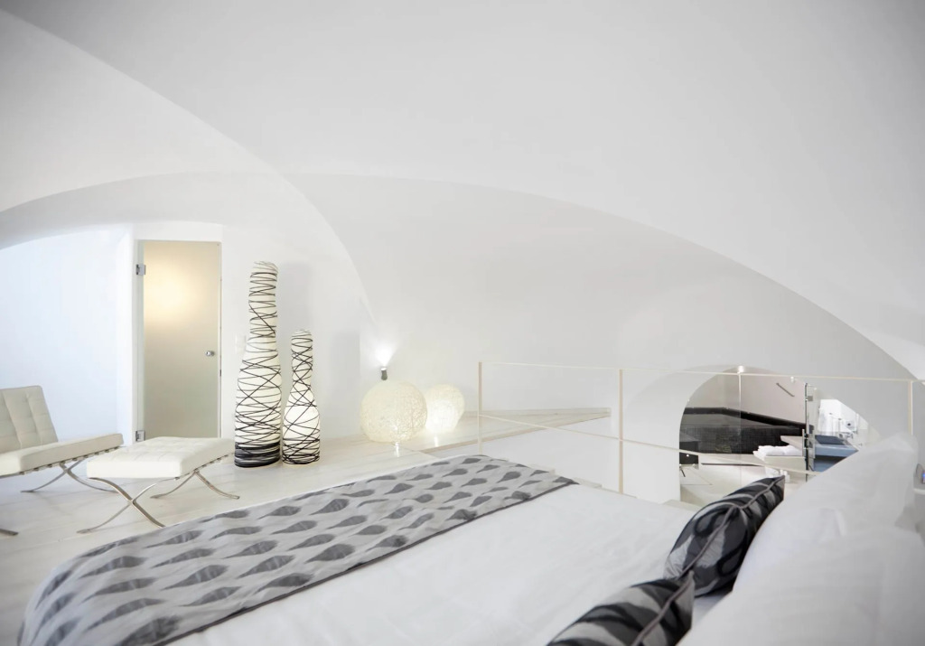 Dreams Luxury Suites