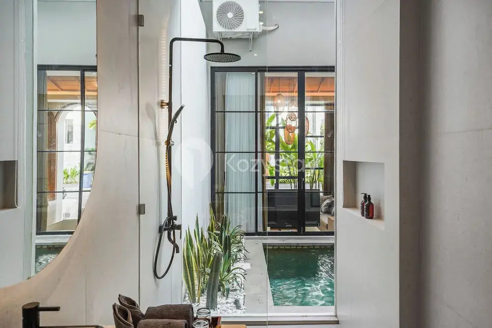 Lucenta Villa by Kozystay - Canggu