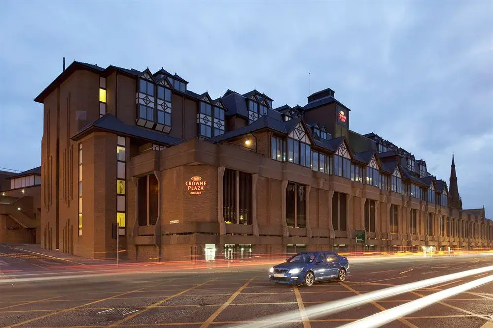 Moat House International Chester