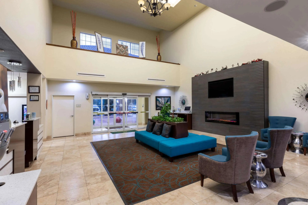 La Quinta by Wyndham Houston New Caney