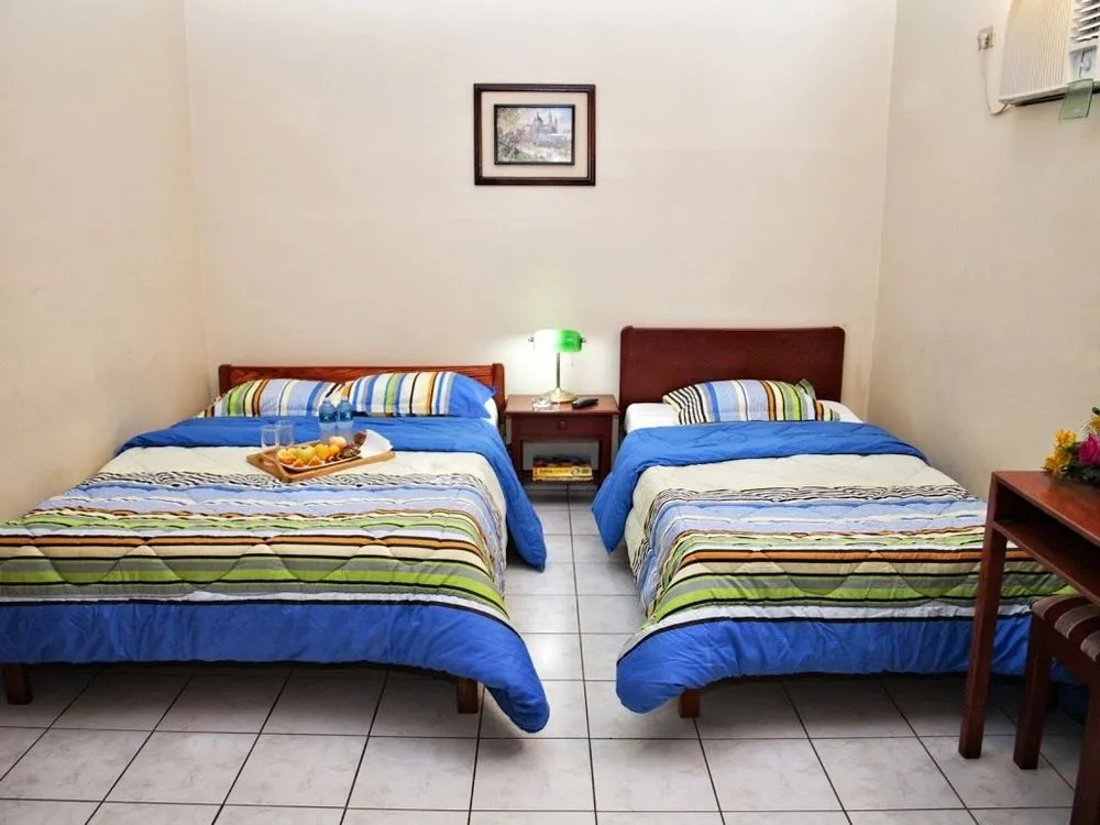 Hotel-Suites Costa de Oro