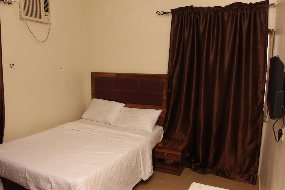 City Travels Inn - Area 8