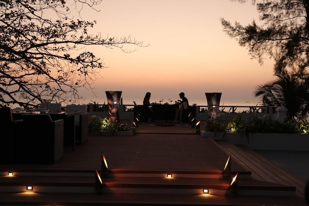 Silver Beach Hotel