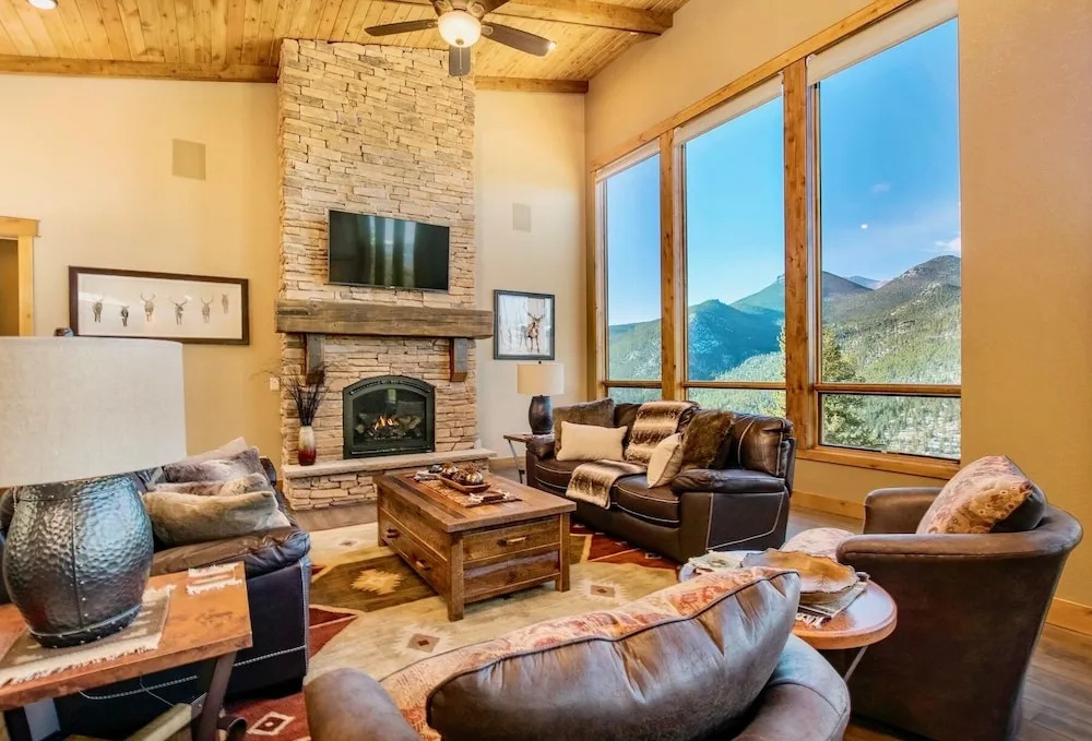 Alpine Haven Luxury Home at Windcliff - 4 Br Home