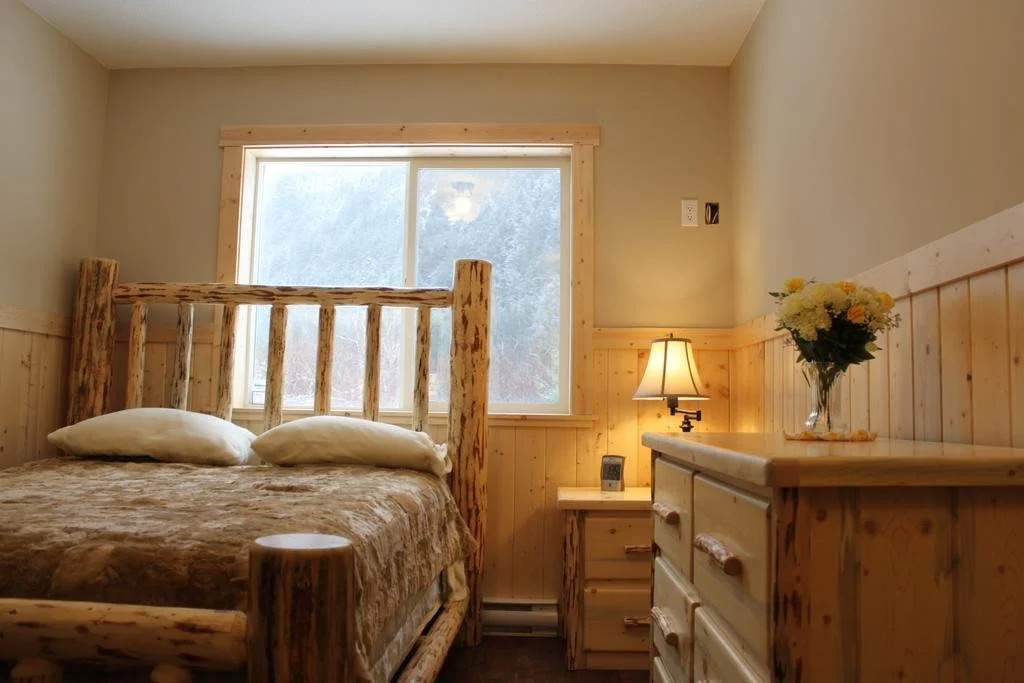 Sunshine Valley RV Resort and Cabins