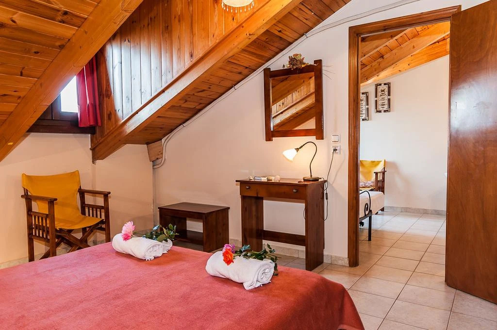 Kavos Psarou Villas