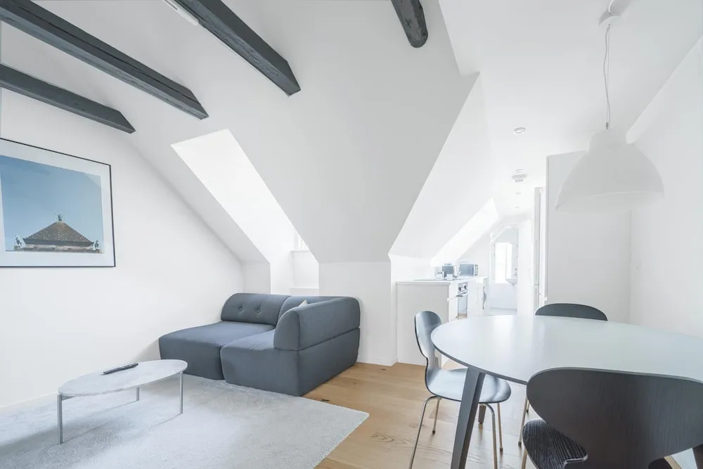 Beautiful 1-bed in Peaceful Surroundings