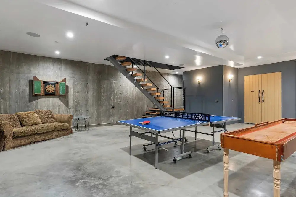 Luxe 8000 Sqft w/ 2 Pools, Sauna, Putting Green, Game Room Alta Vista Estate