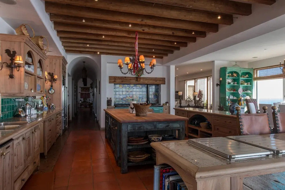 Sophisticated Cliffside Platinum Villa Turquesa 9BR Overlooking the Pacific