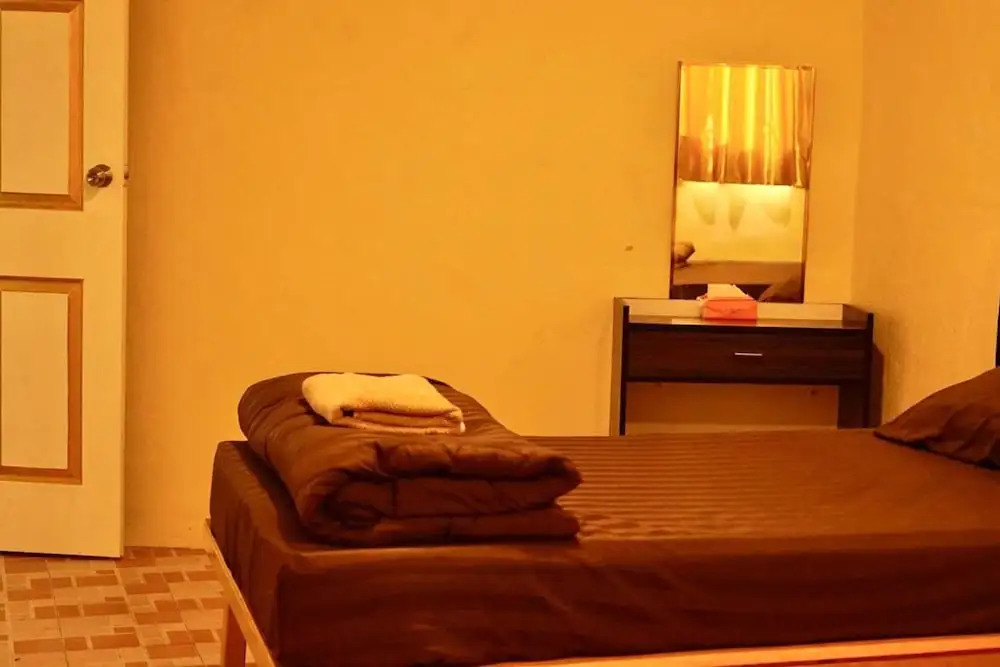 The House Hostel
