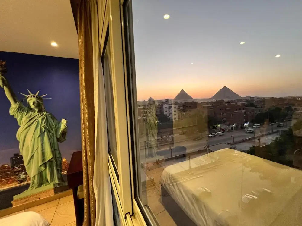 King Khafren View INN