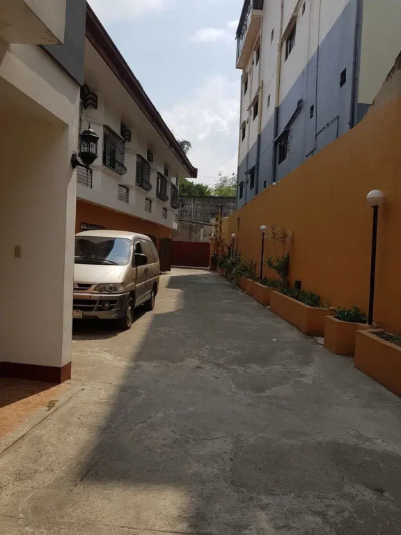 Unit 6  4BR Wanay Apartment