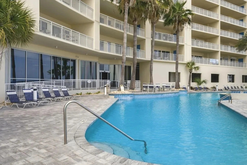Admirals Quarters 506
