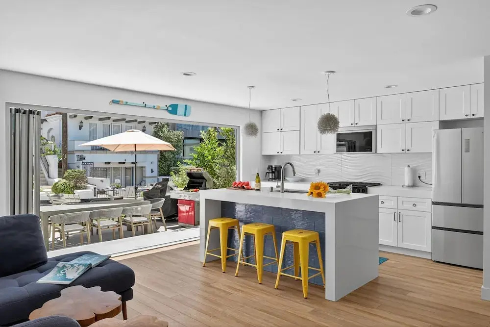 Your Coastal Getaway in Manhattan Beach Awaits