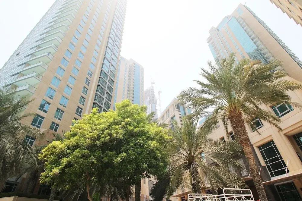 R&H Burj Residences