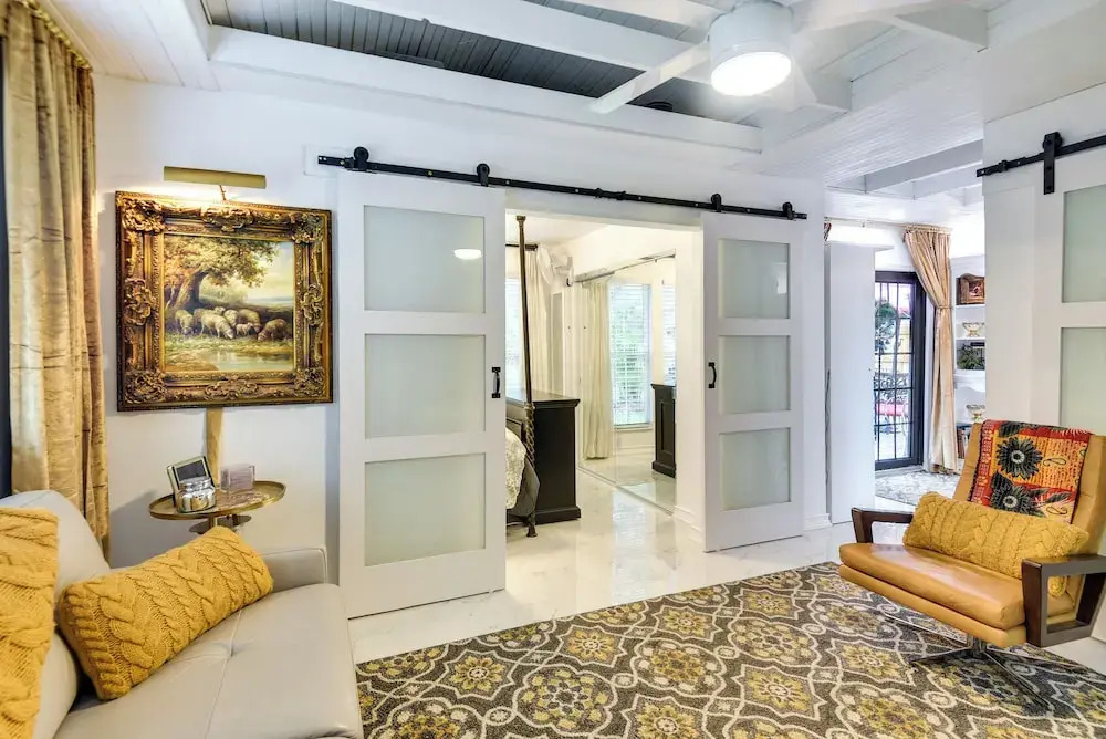 New Smyrna Beach Cottage ~ 1 Mi to Downtown!