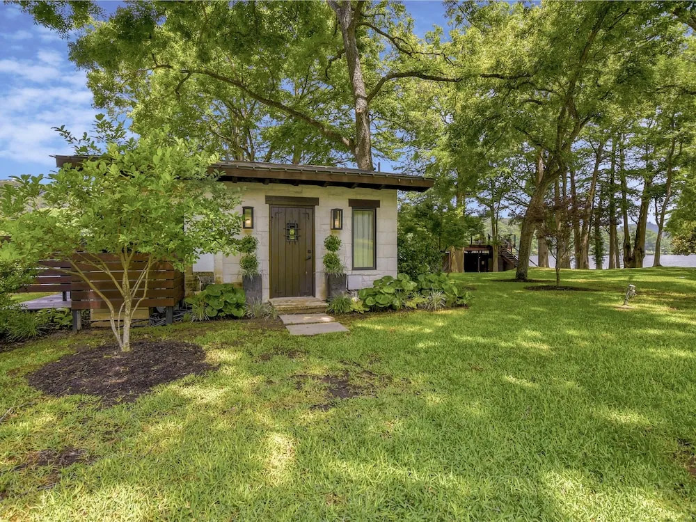 The Arrive Sapphire - 6 Br Home