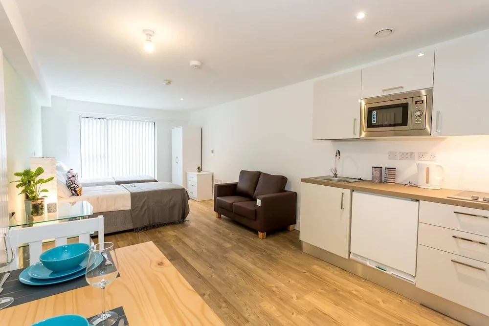 Modern and Spacious Twin Studio