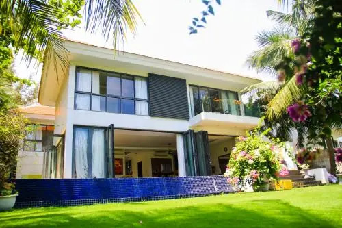Villa 5 Bdrs Ocean view villa - Free Airport Pick Up
