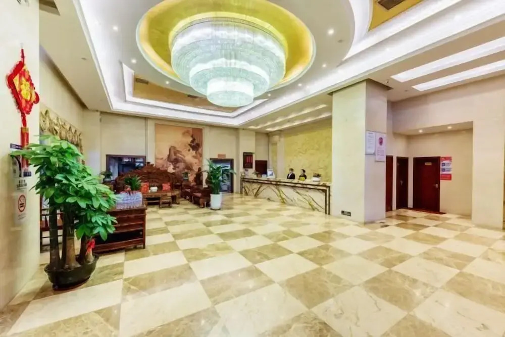 The King Lycra Hotel