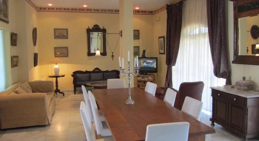 Levant Hotel