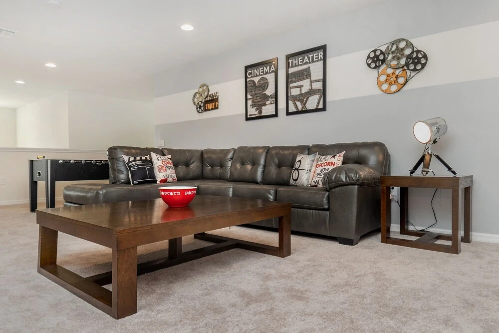 8824 Windsor Westside 63116/63382