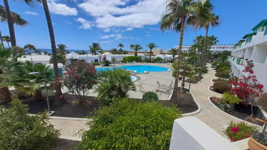 Precioso apartamento en Playa Bastián