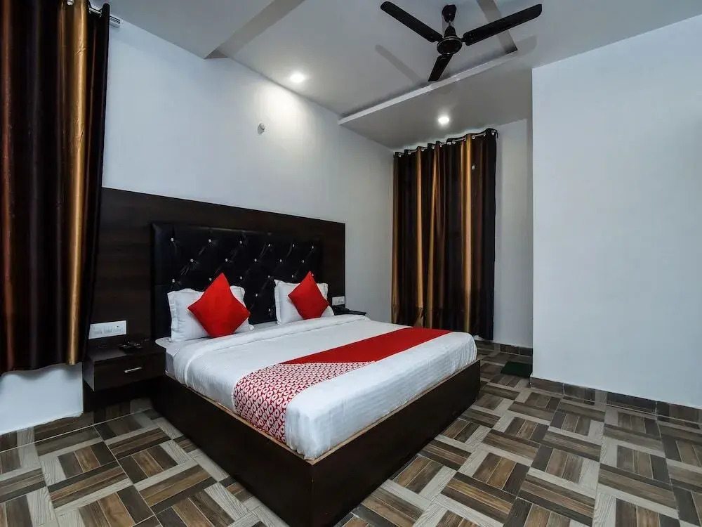 Hotel Naddi Hills by OYO