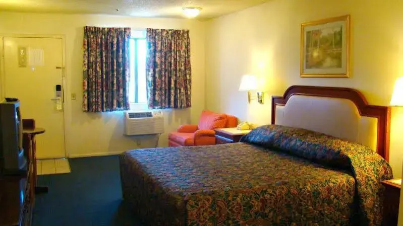 Highland Inn - San Bernardino