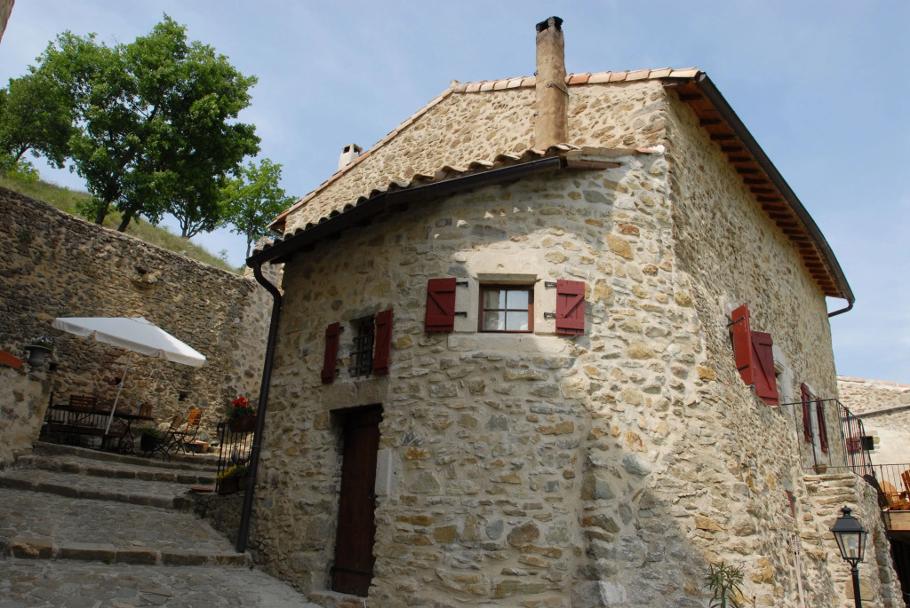 Château Le Combet - Gîte Le Petit Donjon