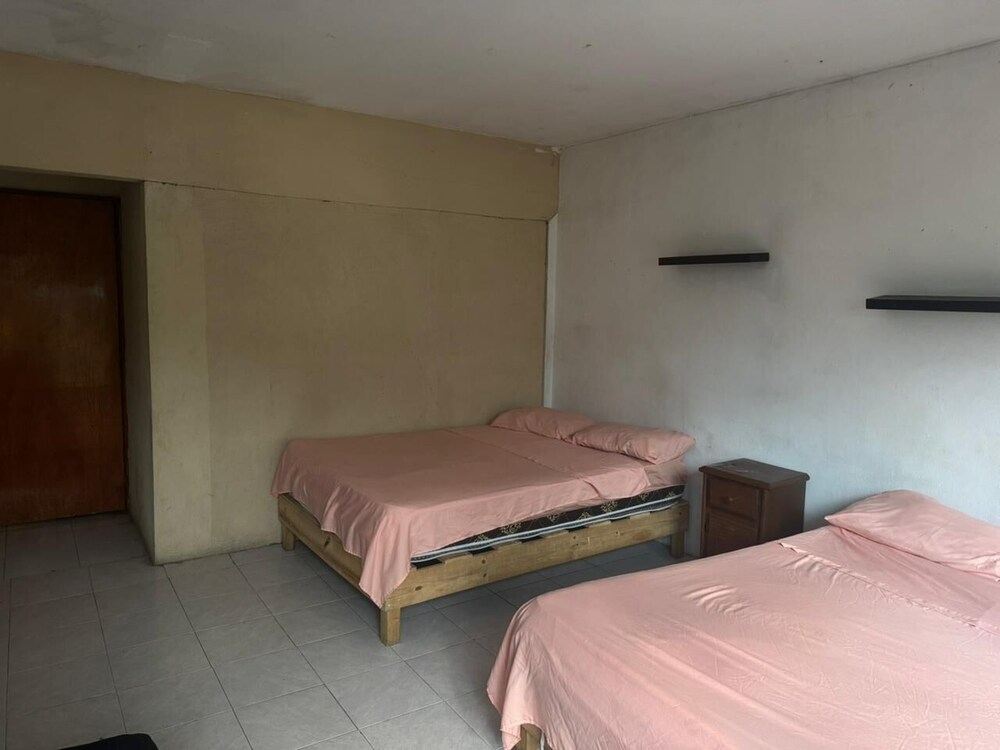 Hotel Y Pizzeria Casa Inn
