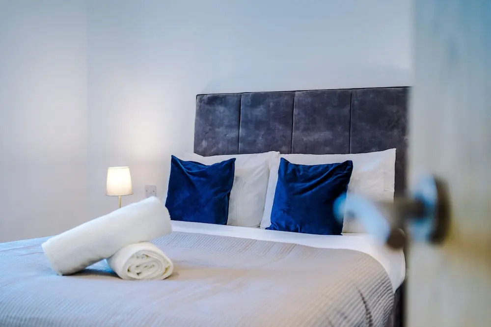 Sleek Apartment near the City Center