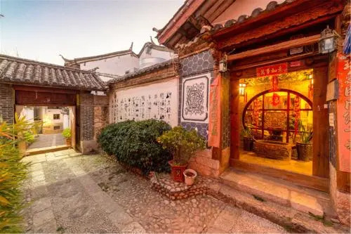 Miaoxiang Huashe Hotel