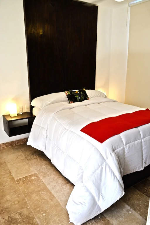 Lavish 1 BR Condo for 2 people with private terrace by Happy Address