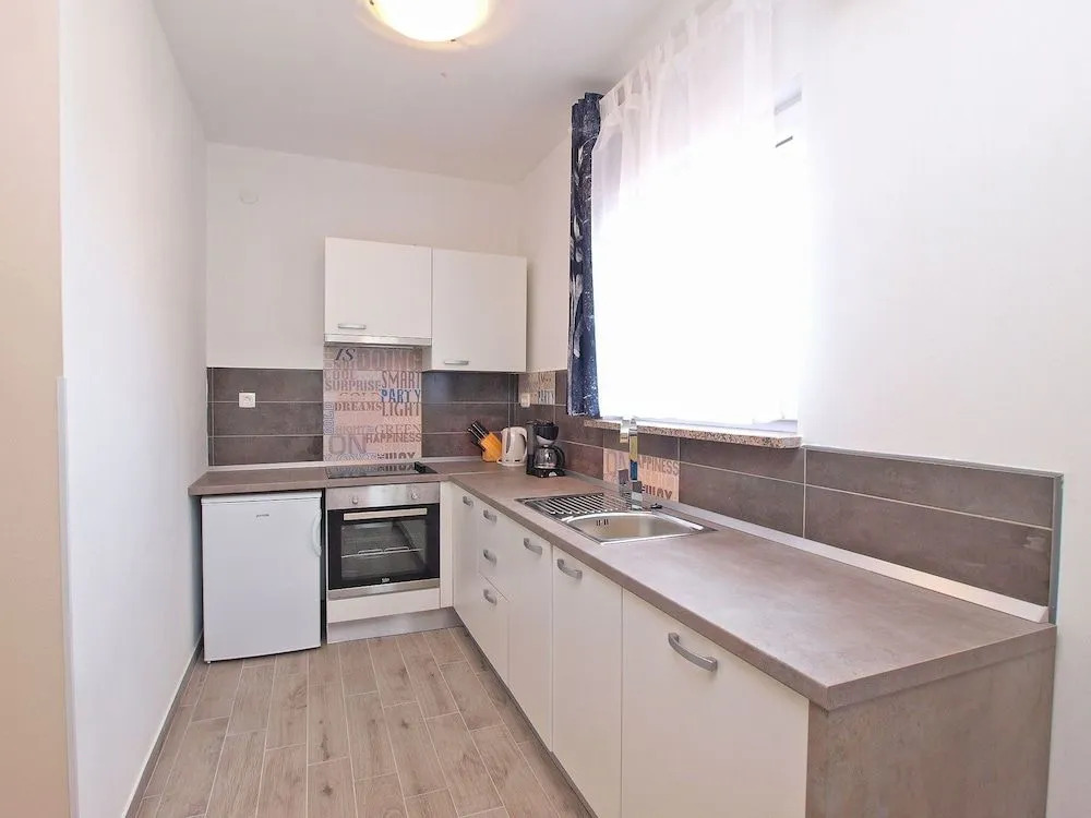 Apartment 1449